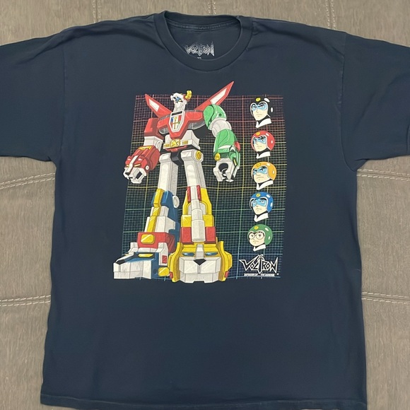 Voltron - Picture 2 of 3